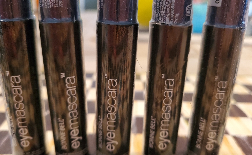 Lot of 5 discontinued and HTF Bonne Bell mascara